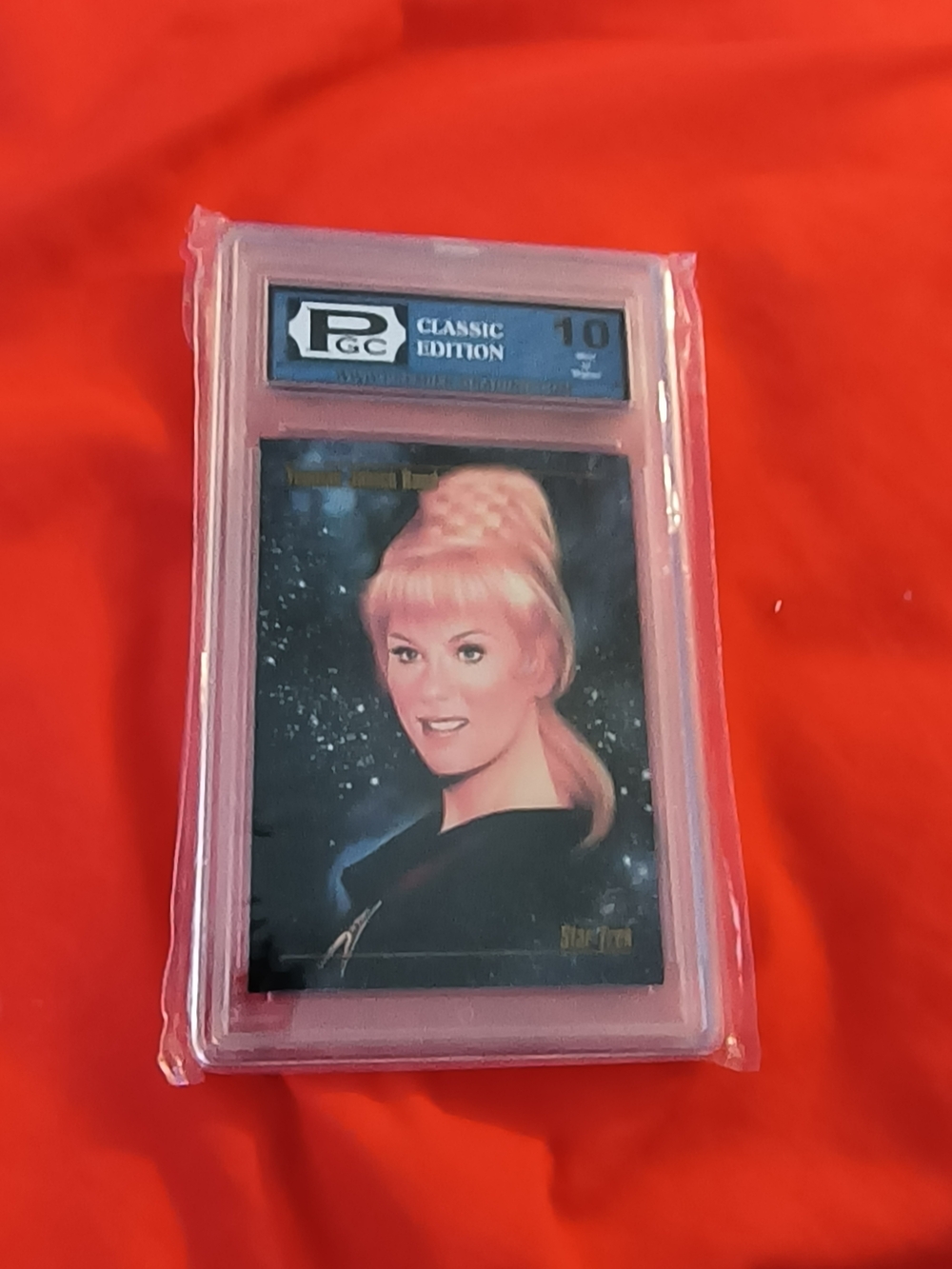 STAR Trek PGC Classic Edition Graded Card - Yeoman Janice Rand 1993 Rare